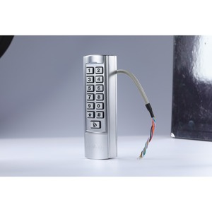Sistema <span class=keywords><strong>di</strong></span> Controllo Accessi con Tastiera in Metallo Sottile, Lettore <span class=keywords><strong>di</strong></span> Codici PIN e Carte RFID, Impermeabile IP68, per Porte in Alluminio a Telaio Stretto, con Campanello - Product Image 4