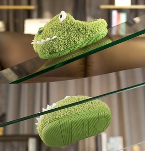 <span class=keywords><strong>Zapatillas</strong></span> <span class=keywords><strong>de</strong></span> Interior <span class=keywords><strong>de</strong></span> alta calidad para niños pequeños y niñas, zapatos <span class=keywords><strong>de</strong></span> <span class=keywords><strong>casa</strong></span> para niños pequeños con un bonito diseño <span class=keywords><strong>de</strong></span> dinosaurio - Product Image 4