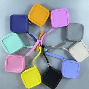 Portamonete in Silicone con Cerniera, Borsa Multifunzione per Rossetto, Carte Bancarie, Auricolari e Chiavi, Design Compatto - Product Image 1