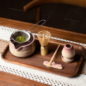 Bol à matcha en céramique fait main avec bec verseur, Chawan unique à dégradé violet modifié au four pour la cérémonie du thé japonaise - Product Image 3