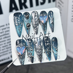 Uñas Postizas de Mariposa Galáctica Hechas a Mano, Uñas Postizas Largas de Estilo Europeo con Mariposas Pintadas a Mano - Product Image 2