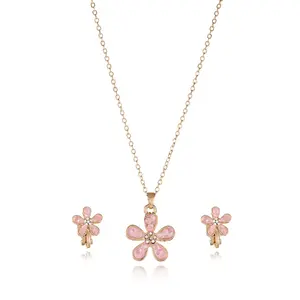 Best Friend Children's Necklace Earrings Jewelry Set Fashion Style With Copper And Enamel Flower Pendant Cartoon Pattern