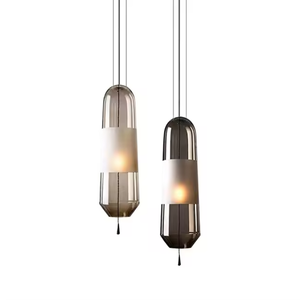 Zeal Lighting Art Petite Lampe Suspendue à Tête Unique Verre Gris Fumé Ambre pour Lustres de Salle à Manger et Lampes Suspendues - Product Image 1