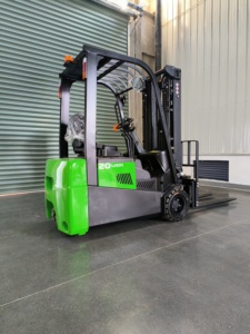 Chariot élévateur contrepoids à 3 roues, 2 tonnes, 2000 kg, 4,5 m, 5 m, batterie lithium 80 V, double entraînement - Product Image 5