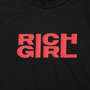 เสื้อยืดสไตล์วินเทจยุค 90s ลายกราฟิกตัวอักษรฮิปฮอป สตรีทแวร์ทรงเข้ารูปสำหรับผู้หญิง รุ่น Summer Y2K Baby Tee แขนสั้น - Product Image 2