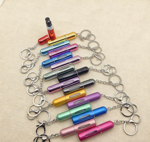 8ml Aluminium Sleutelhanger Essentiële Olie & Parfumflesje Reisformaat Navulbare Pomp Spuitfles Plastic Kraag Meerdere Kleuren Hot Sale - Product Image 2