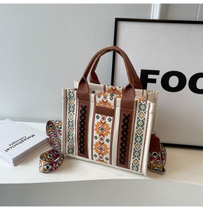Bolso bohemio azteca de gran capacidad, bolso de diseñador, bolso de hombro occidental diario Retro con correa ancha ajustable - Product Image 5