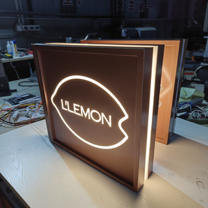 Boîte à lumière LED rectangulaire double face avec couleurs personnalisées, affichage publicitaire mural pour l'<span class=keywords><strong>immobilier</strong></span> - Product Image 1