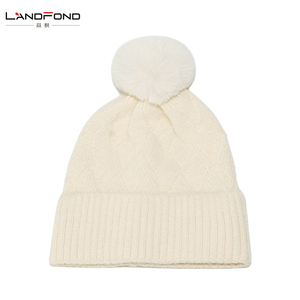 Landfond Otoño <span class=keywords><strong>Invierno</strong></span> <span class=keywords><strong>mujer</strong></span> nuevo <span class=keywords><strong>invierno</strong></span> sombrero de punto transfronterizo para <span class=keywords><strong>Amazon</strong></span> Europeo Americano trenza rayas Plaid oreja <span class=keywords><strong>gorros</strong></span> - Product Image 3