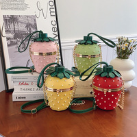 2024 nouvelle usine directe Mini mignon perle PU sac femmes sac à bandoulière sac à main fraise seau sac