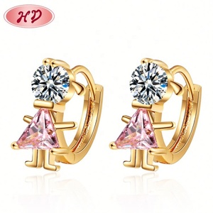 Pendientes Huggie de Oro Chapado en Oro de 18K HD, Joyería de Estilo Nuevo para Primavera, Suministros para Tiendas - Product Image 1