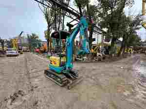 Mini Excavadora de 1.5 Toneladas U15 con Giro Cero, Orugas Retráctiles, Excavadora Compacta de Alta Eficiencia para Construcción - Product Image 3