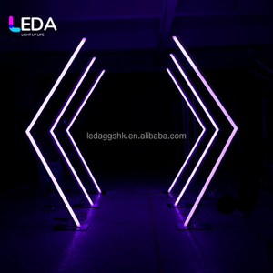 Arche lumineuse LED RGB en fer pour événements, fêtes, cabines photo, décorations de scène de mariage, entrée, cadre, éclairage néon à changement de couleur - Product Image 3