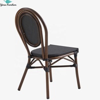 Chaises de bistrot modernes empilables en aluminium avec dossier en maille et rotin pour café, hôtel et espaces extérieurs – Vente en gros