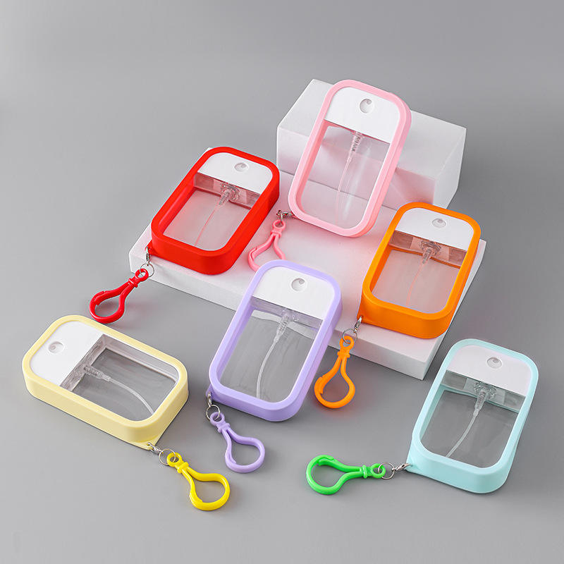 Avec étui en silicone et crochet