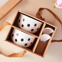 Vente en gros de coffret cadeau vaisselle en céramique avec bols en céramique au design moderne pour cérémonies d'ouverture, événements cadeaux ou remises en argent