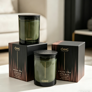 Set di Fragranze Maschili di Lusso con Note Legnose, Candela Unisex, Regalo per Uomo, Decorazione per Ufficio - Product Image 2