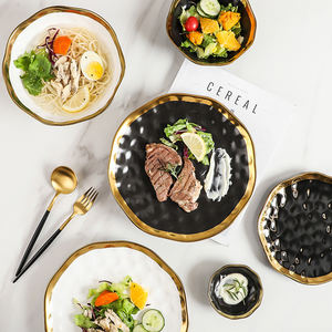 Vendita calda Ciotola rotonda in porcellana con cerchio in oro nero e bianco Deluxe <span class=keywords><strong>Set</strong></span> di stoviglie per la casa <span class=keywords><strong>Set</strong></span> di vino da caffè - Product Image 3