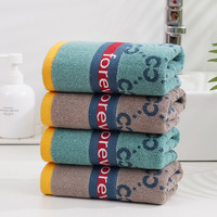 Serviette de visage absorbante épaissie de personnalisation de logo pour la maison d'hôtel de salon de beauté