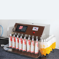 Machine de remplissage semi-automatique à une seule buse pour sachets souples de 6 à 12 poches, idéale pour l'eau minérale et les boissons
