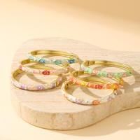 Gelang Cloisonne Bunga Plum Berlapis Emas dari Paduan Seng, Dilapisi Elektroplating Multiwarna, Enamel Bunga Pastel Macaron, Berengsel Pegas