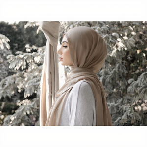 jersey de coton respirant de qualité supérieure Écharpe Hijab élastique pour femmes musulmanes Rayure Borong Shalws pour l'hiver - Product Image 3