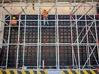 Système de coffrage modulaire en plastique ABS réutilisable plus de 100 fois, panneaux légers pour murs et colonnes en béton avec système de verrouillage rapide