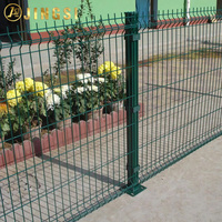 Fournisseur de clôtures, clôture en grillage soudé incurvé 3D en PVC facilement assemblable, clôture de jardin extérieure, panneau de clôture 3D