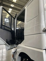 Tracteur routier d'occasion SHACMAN F3000 6x4 Euro 2 pour travaux lourds et technologiques sur routes difficiles en Afrique et en Asie centrale