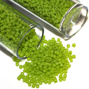 Set de Cuentas de Vidrio Japonesas Miyuki 116 Colores en Tubos de 10 Gramos para Fabricación de Joyería, Collares y Pulseras - Product Image 5