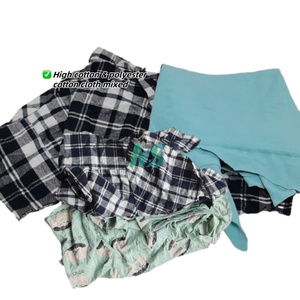 Trapos de algodón de grado A, residuos textiles de primera calidad recuperados de camisetas para limpieza industrial y Marina - Product Image 2