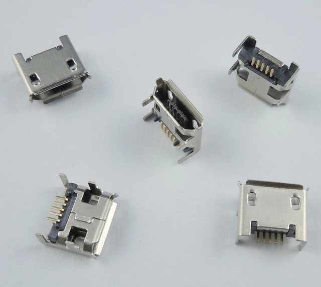 Micro USB Type B Female 5 Pin DIP Socket Connector 4 Legs