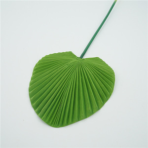 Vente en gros de feuilles de palmier vertes, éventail de fleurs pour décoration d'hôtel, accessoires de photographie de mariage, feuille artificielle - Product Image 4