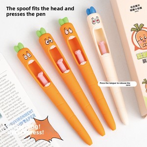 Penna Gel retrattile 0.5mm a forma di carota con inchiostro nero per ufficio e scuola utilizzare plastica resistente e Design con linguetta - Product Image 4