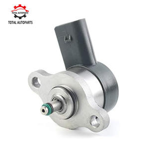 Vanne de commande de régulateur de pression d'injection de pompe à carburant OEM 0281002241 pour pièces de rechange automatiques Mer-cedes-Ben-z <span class=keywords><strong>CDI</strong></span> en métal noir - Product Image 1