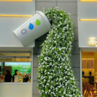 Décoration murale extérieure sur le thème des tasses à café personnalisées, structure FRP de grande taille pour les devantures de magasins commerciaux et les lieux photo.