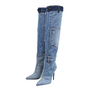 Bottes longues pour femmes en denim, à talons aiguilles fins, bout pointu, avec poches, coupe large - Product Image 4