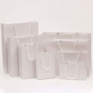 Bolsas de Papel Kraft al por Mayor con Asas, Logotipo Impreso, para Regalos y Compras - Product Image 3