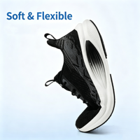 Chaussures de course noires en tricot pour hommes, style chaussette, respirantes, avec semelle blanche amortie, personnalisables OEM/ODM, vente en gros, directement de l'usine