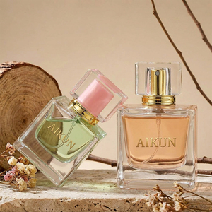 ชุดน้ำหอมแก้วทรงเหลี่ยม Aikun ขนาด 30 มล. 50 มล. 100 มล. พร้อมสติกเกอร์โลโก้ กล่องสีพาสเทล กลิ่นหอมแบบกำหนดเอง รับออเดอร์อีคอมเมิร์ซแบบจำนวนน้อย - Product Image 2