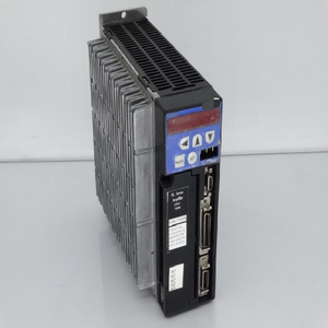 AMPLIFICADOR IC800SLA0752 - Product Image 1