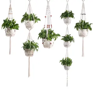Artilady Makramee Pflanzen halter Indoor Hanging Planter Basket mit Holz perlen Dekorativer Blumentopf halter für Indoor Outdoor