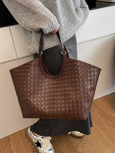 Nouveaux Sacs Bandoulière de Créateur Tendance en Cuir PU de Haute Qualité, Sacs Messager Décontractés, Cabas de Luxe pour Femmes, Sacs à Main et Pochettes - Product Image 2