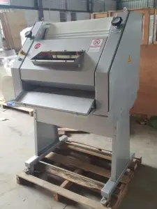 Máy Tạo Hình Bánh Mì Điện Tự Động Tốt Nhất Máy Làm Bánh Mì Nướng Khuôn Bánh Mì Cho Xúc Xích Và Cuộn Pháp Với CE - Product Image 2