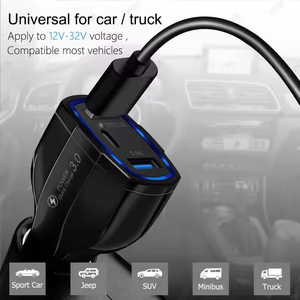 Nuove luci LED portatili luce Led Auto <span class=keywords><strong>4</strong></span> in 1 Dual tipo <span class=keywords><strong>C</strong></span> <span class=keywords><strong>4</strong></span> porte ricarica rapida caricabatterie Usb Auto - Product Image 6