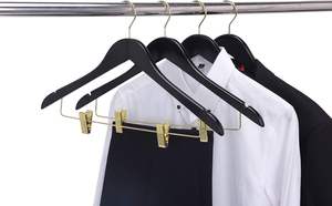 <span class=keywords><strong>Pantalones</strong></span> vaqueros de lujo con logotipo personalizado, perchas de ropa de piel, Clips para ropa, perchas de plástico negras, doradas, plateadas y doradas para tienda de ropa - Product Image 3