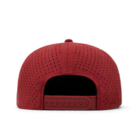 Casquette de baseball personnalisée OEM à séchage rapide, perforée avec patch en caoutchouc, visière plate, résistante à l'eau, pour le sport et les activités de plein air, style snapback