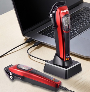 <span class=keywords><strong>Tagliacapelli</strong></span> Elettrico Professionale da Barbiere con Lame Regolabili, 9000 RPM, 10W di Potenza, con Base di Ricarica - Product Image 5