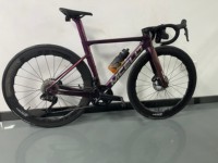 Vélo de route en carbone haut de gamme économique, compatible OEM, avec groupe Shimano ULTEGRA R8100, roues en carbone et pneus Continental, vélo aérodynamique