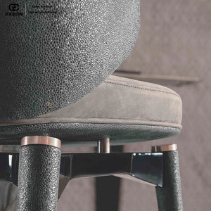 Últimos 26 Modelos de <span class=keywords><strong>Sillas</strong></span> de Comedor de Terciopelo de Lujo Italiano de Alta Gama para Villas, Diseño de Muebles con Cojines Suaves para Conjuntos de Comedor - Product Image 3